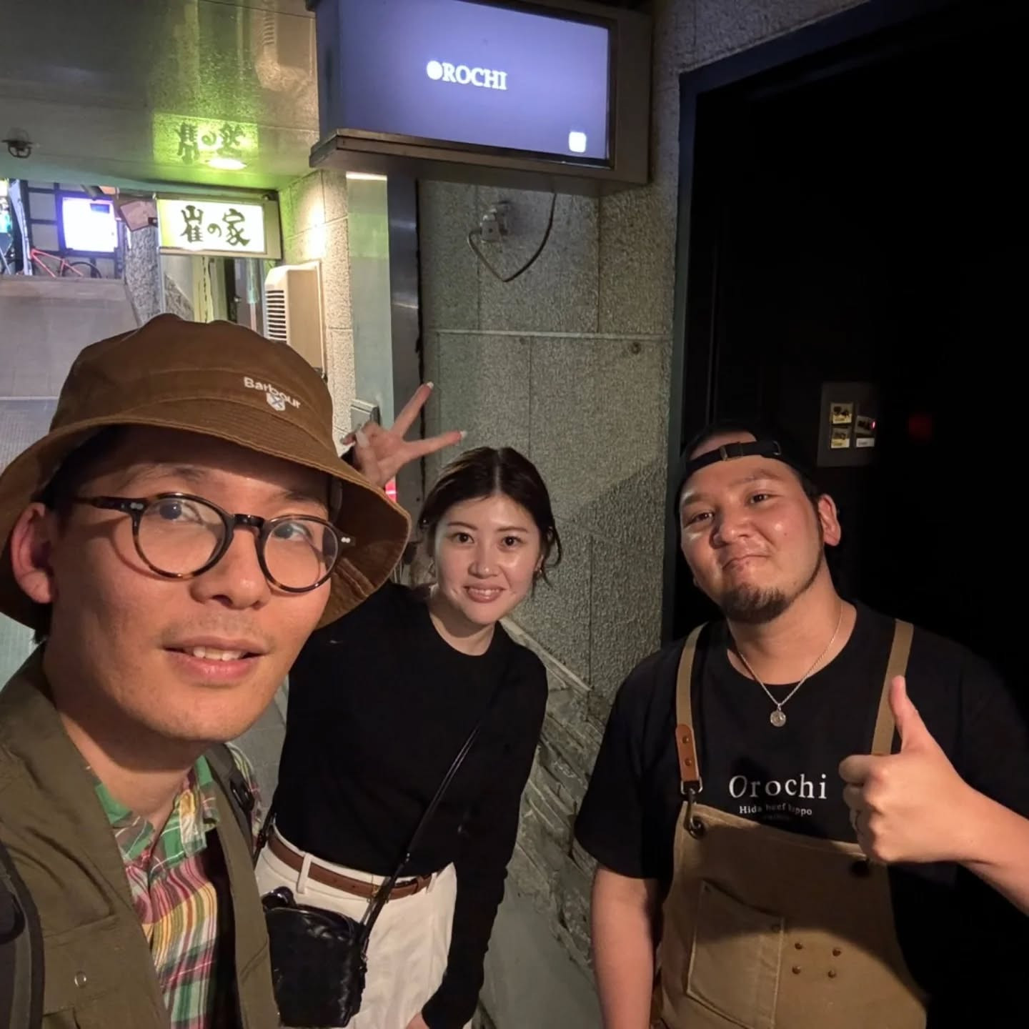 昨夜はうちのスタッフのメカニカル君こと銘苅君が奥様のお誕生日...