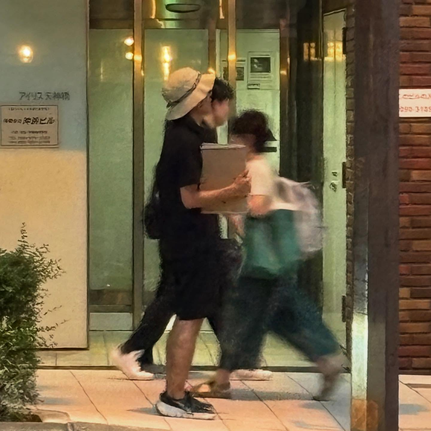 昨日の天神祭りでの、番頭さん（銘苅）の呼び込み風景